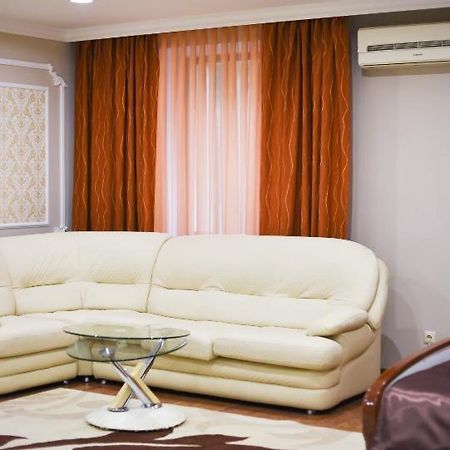 Sky Luxe Hotel 阿斯坦纳 外观 照片
