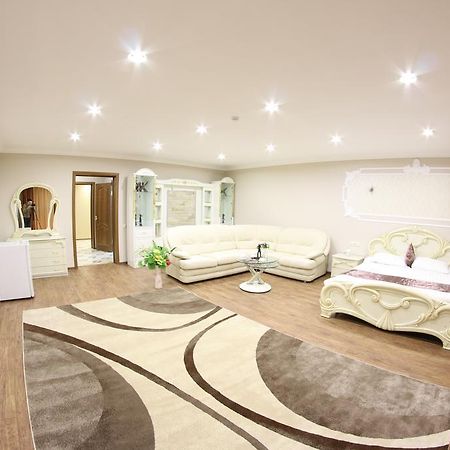 Sky Luxe Hotel 阿斯坦纳 外观 照片