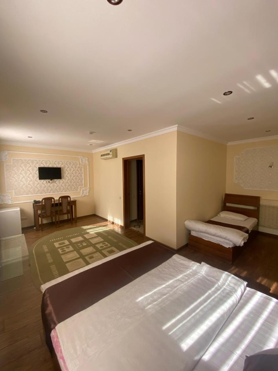 Sky Luxe Hotel 阿斯坦纳 外观 照片